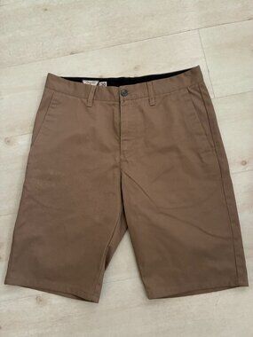Volcom Corpo Class Frickin Too Chino Shorts Men's Khaki Tan Skater Classic S-30
